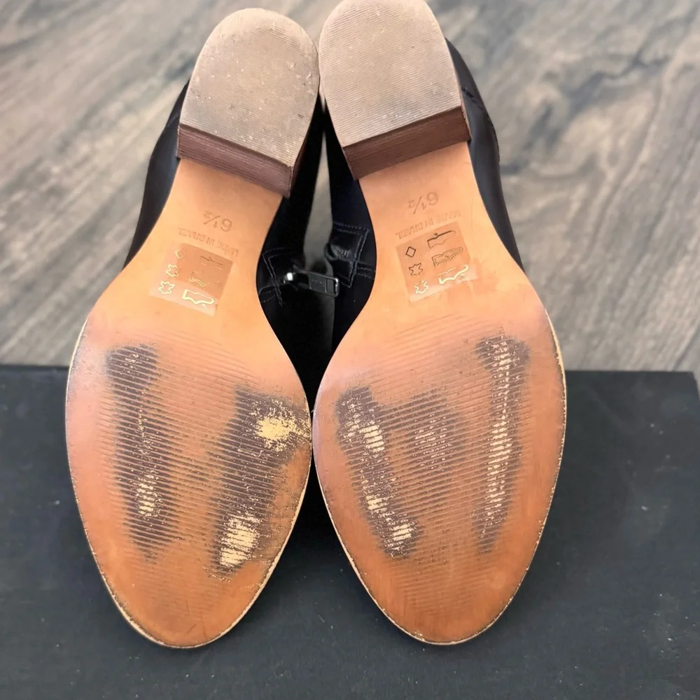 Madewell Rosie Black Leather Ankle Booties.